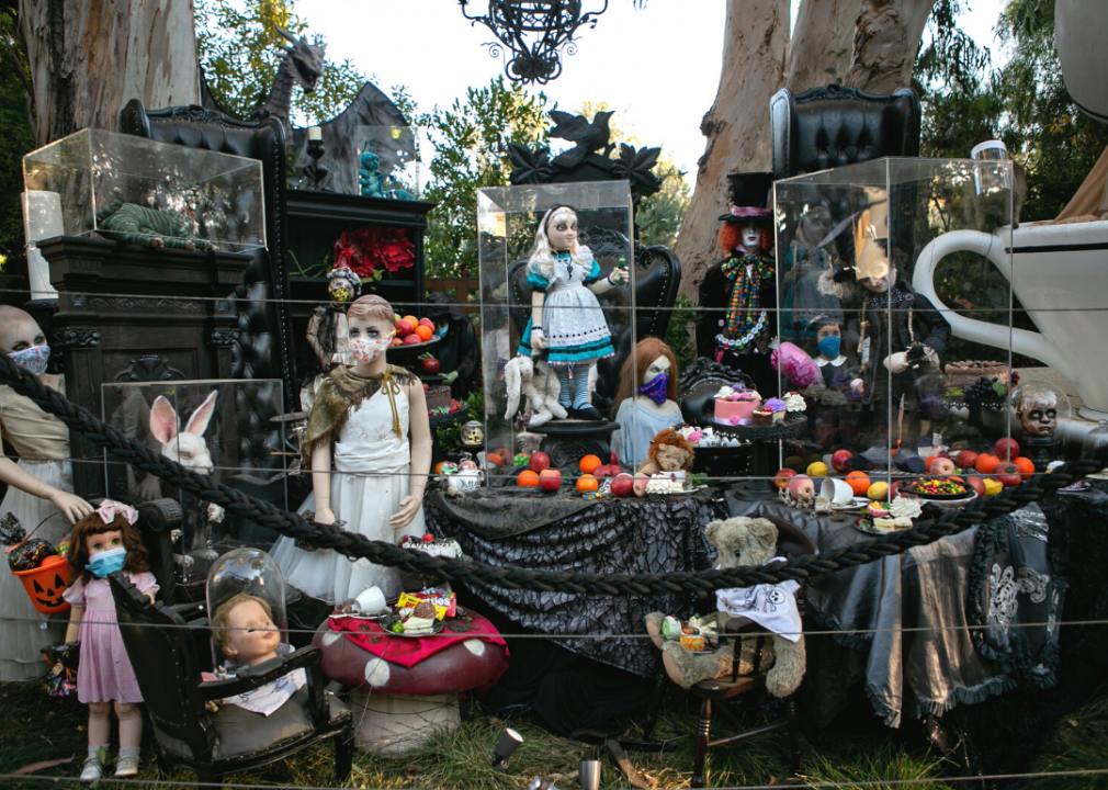 Scary Alice in Wonderland in Brentwood, California